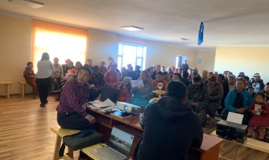 ЭЛДЭВ БАГИЙН ИРГЭДИЙН НИЙТИЙН ХУРАЛ ЗОХИОН БАЙГУУЛАГДЛАА.